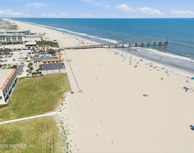 205 Seaside Vis Court - Photo Thumbnail 42