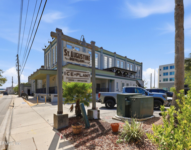 205 Seaside Vis Court - Photo Thumbnail 41