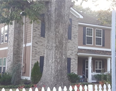 1449 Mcpherson Avenue Se - Photo Thumbnail 8