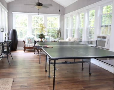 1449 Mcpherson Avenue Se - Photo Thumbnail 9