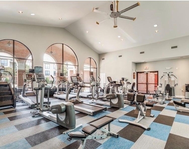 15727 Cutten Road - Photo Thumbnail 3