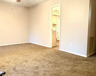 14213 Lost Meadow Lane - Photo Thumbnail 24