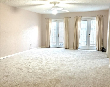 14213 Lost Meadow Lane - Photo Thumbnail 20