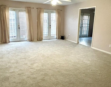 14213 Lost Meadow Lane - Photo Thumbnail 23