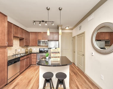 6363 San Felipe Street - Photo Thumbnail 7