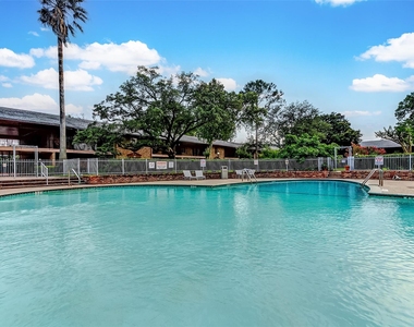 7600 Burgoyne Road - Photo Thumbnail 34