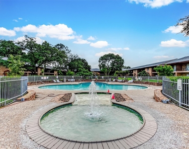 7600 Burgoyne Road - Photo Thumbnail 32