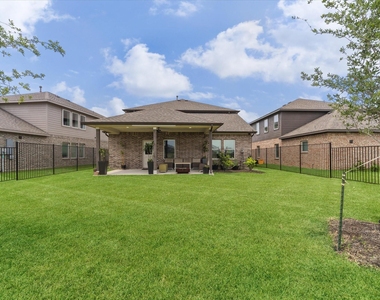 1523 Alpine Drive - Photo Thumbnail 24