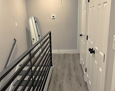 19106 Sears Drive - Photo Thumbnail 20