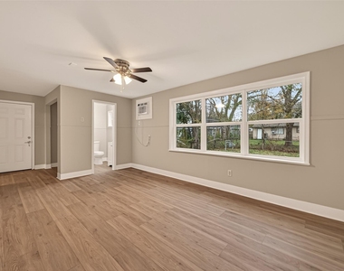 5833 Southlea Street - Photo Thumbnail 20