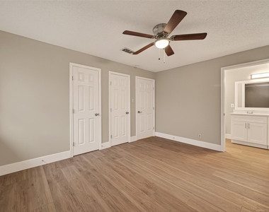 5833 Southlea Street - Photo Thumbnail 25