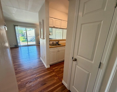 3300 Pebblebrook Drive - Photo Thumbnail 18