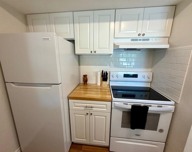 3300 Pebblebrook Drive - Photo Thumbnail 12