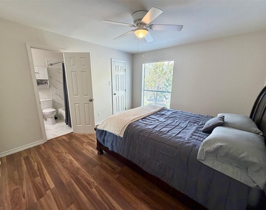 3300 Pebblebrook Drive - Photo Thumbnail 21