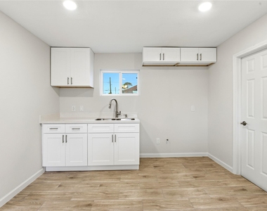 7010 Brownsville Street - Photo Thumbnail 9