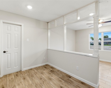 7010 Brownsville Street - Photo Thumbnail 12