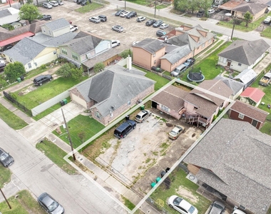 7010 Brownsville Street - Photo Thumbnail 23