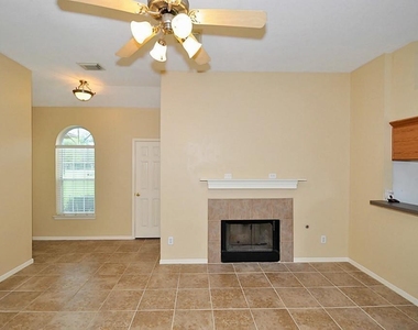 8715 Charity Street - Photo Thumbnail 7