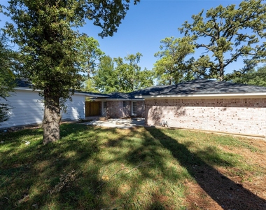 22019 Kenchester Drive - Photo Thumbnail 3