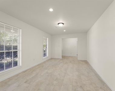 22019 Kenchester Drive - Photo Thumbnail 13
