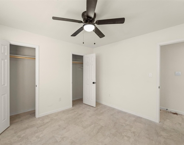 22019 Kenchester Drive - Photo Thumbnail 14