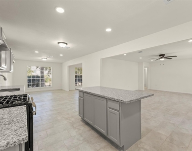 22019 Kenchester Drive - Photo Thumbnail 6