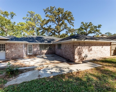 22019 Kenchester Drive - Photo Thumbnail 31