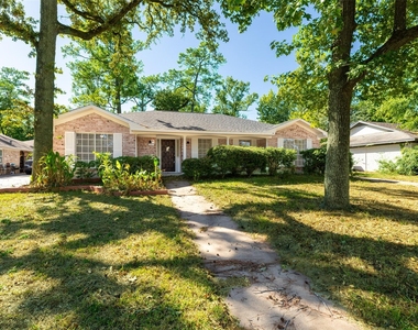 22019 Kenchester Drive - Photo Thumbnail 2