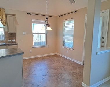 21910 Cascade Hollow Lane - Photo Thumbnail 11
