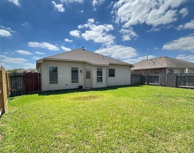 5202 Lilac Hollow Lane - Photo Thumbnail 19