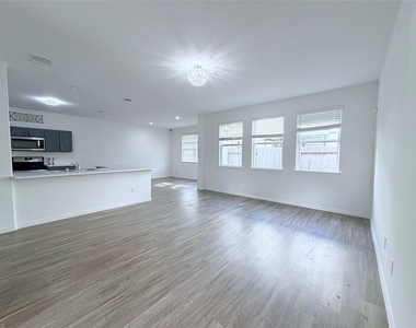 5715 Manning Creek Trail - Photo Thumbnail 2