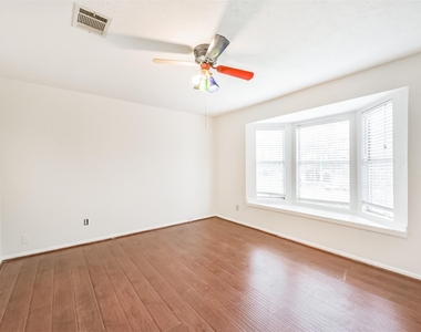 7063 River Garden Drive - Photo Thumbnail 29