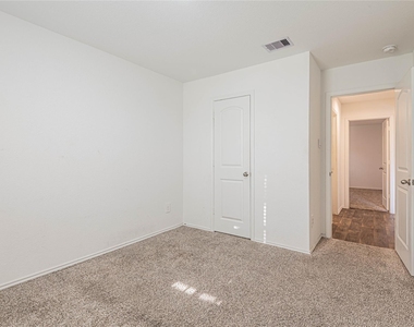 5110 Hedgerose Lane - Photo Thumbnail 24