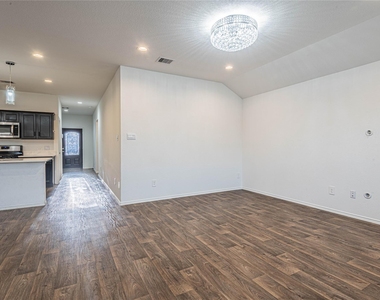 5110 Hedgerose Lane - Photo Thumbnail 9