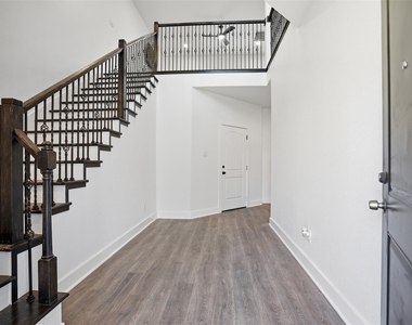 3411 Nance Street - Photo Thumbnail 3