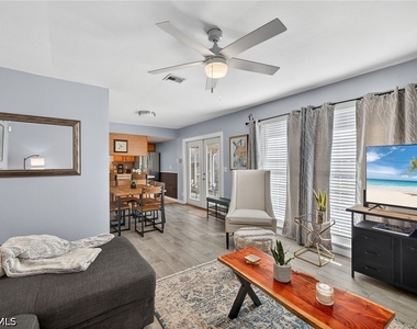 3372 Alouette Circle - Photo Thumbnail 5