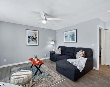 3372 Alouette Circle - Photo Thumbnail 4
