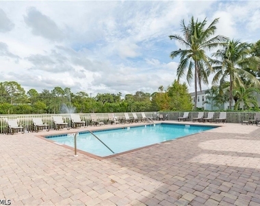 3268 Amanda Lane - Photo Thumbnail 2