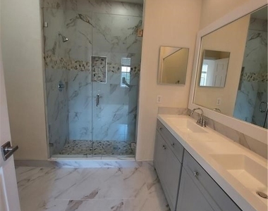 3268 Amanda Lane - Photo Thumbnail 9