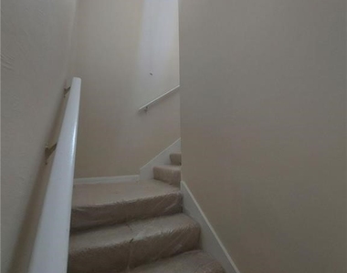 3268 Amanda Lane - Photo Thumbnail 18