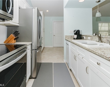 11693 Oakland Drive - Photo Thumbnail 19