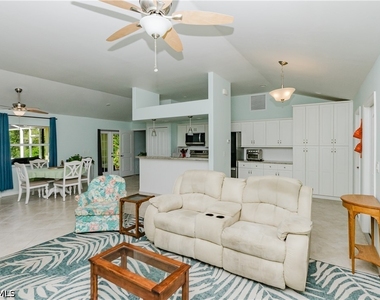 11693 Oakland Drive - Photo Thumbnail 13