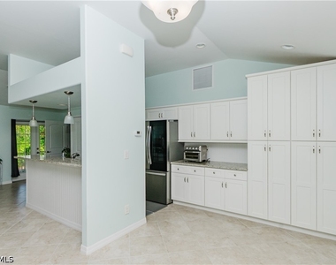 11693 Oakland Drive - Photo Thumbnail 21