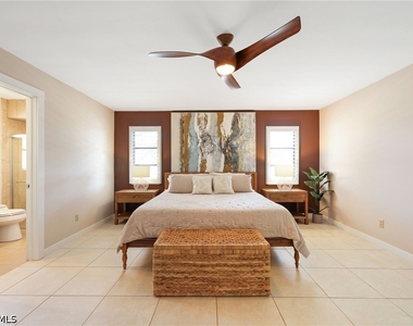648 96th Avenue N - Photo Thumbnail 11