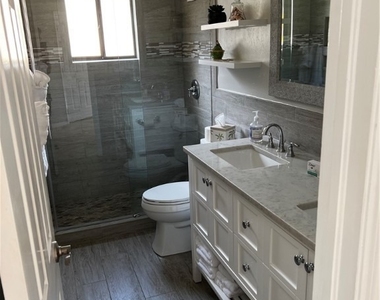 607 Beachwalk Circle - Photo Thumbnail 11