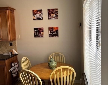 607 Beachwalk Circle - Photo Thumbnail 4
