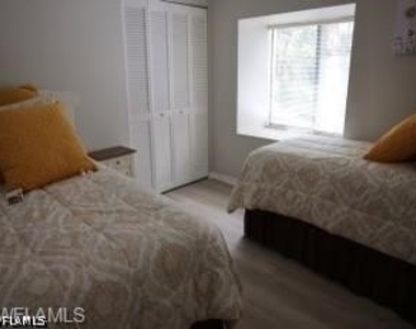 607 Beachwalk Circle - Photo Thumbnail 10