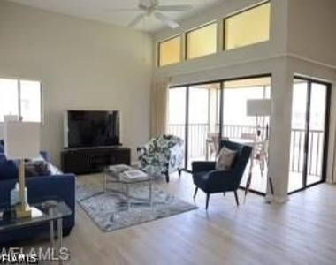 607 Beachwalk Circle - Photo Thumbnail 8