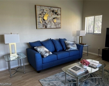 607 Beachwalk Circle - Photo Thumbnail 6