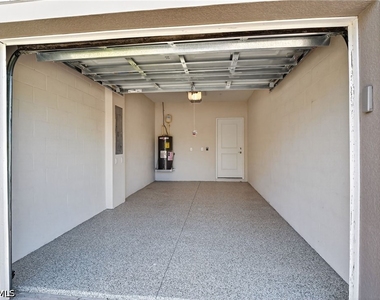 286 Indies Drive E - Photo Thumbnail 14